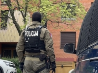 NOĆNA POLICIJSKA AKCIJA U BiH: Zbog prodaje droge uhapšen i carinik UIO