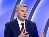 MEHMEDOVIĆ SKORO PA U NEVJERICI: 'SPC osvešćuje Dodika i Vučića u borbi protiv Rezolucije o genocidu u Srebrenici'