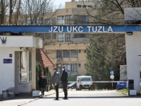 VAŽNA INFORMACIJA ZA GRAĐANE I PACIJENTE: UKC Tuzla privremeno reducira operacije, radit će se samo...
