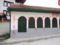 NAKON VANDALSKOG ČINA: Grad Sarajevo preuzima odgovornost za sanaciju štete na Turbetu sedam braće