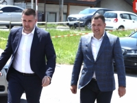 'SB' PATROLA; MILOŠ LUČIĆ NA SUDU BiH: (Pri)vidno (ne)raspoložen i 'kiselo' nasmijan DNS-ovac došao je u sarajevsko... (FOTO)