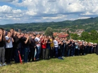 STIGLE I KOLEGE IZ RUDNIKA MRAMOR: Stotine građana na dženazi rudaru Asimu Šehanoviću