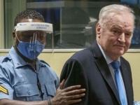 NAVODNO JE TEŠKO BOLESTAN: Advokati traže hitno oslobađanje zločinca Mladića