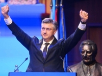 VRLO RIJETKO JE U JAVNOSTI: Ovo je samozatajna Ana, supruga Andreja Plenkovića... (FOTO)