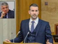 KOMENTAR MIODRAGA VLAHOVIĆA: Kolekcionari protestnih nota