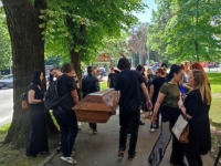 POSLJEDNJE ZBOGOM: U Banjoj Luci sahranjena demokratija (FOTO, VIDEO)