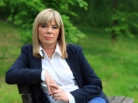 HRVATSKA ANALITIČARKA IVANA PETROVIĆ: 'Njemačka je pokretač svega. Rezolucijom o Srebrenici se dodvorava islamskom svijetu!'