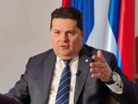 STEVANDIĆ VAN SEBE: 'Schmidtu nije mjesto na Kozari, uvrijedio je sve srpske žrtve!'