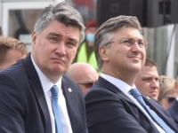 JA NE ZNAM KO SI TI, JA TE NE POZNAJEM: Milanović i Plenković klimali su glavom, a da se nisu čak ni u oči pogledali (VIDEO)