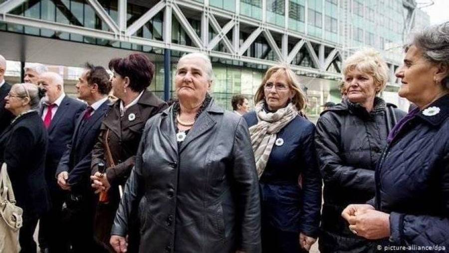 xmajke-srebrenicejpgpagespeedicua9bospzuf.jpg