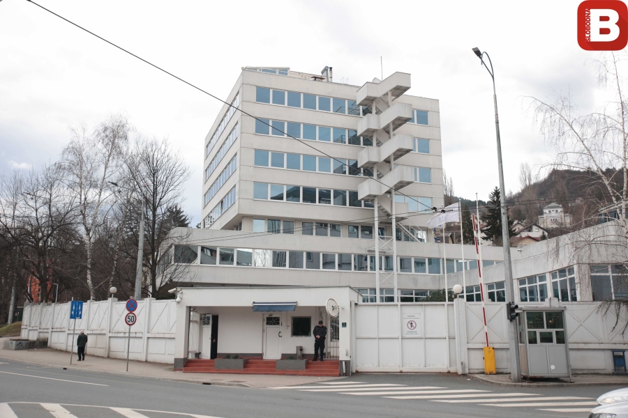 POZIV OHR-u I UPRAVNOM ODBORU PIC-a: ‘Vi znate i vidite da su institucije države već nekoliko godina…’