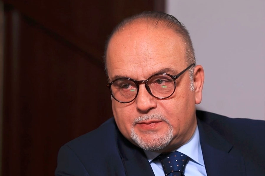 BEOGRADSKI PROFESOR IVAN VIDENOVIĆ OČITAO LEKCIJU ANI BRNABIĆ: Čitav vrh  RS-a je osuđen za genocid, donijeta je rezolucija Generalne skupštine UN o  genocidu u Srebrenici... | Slobodna Bosna