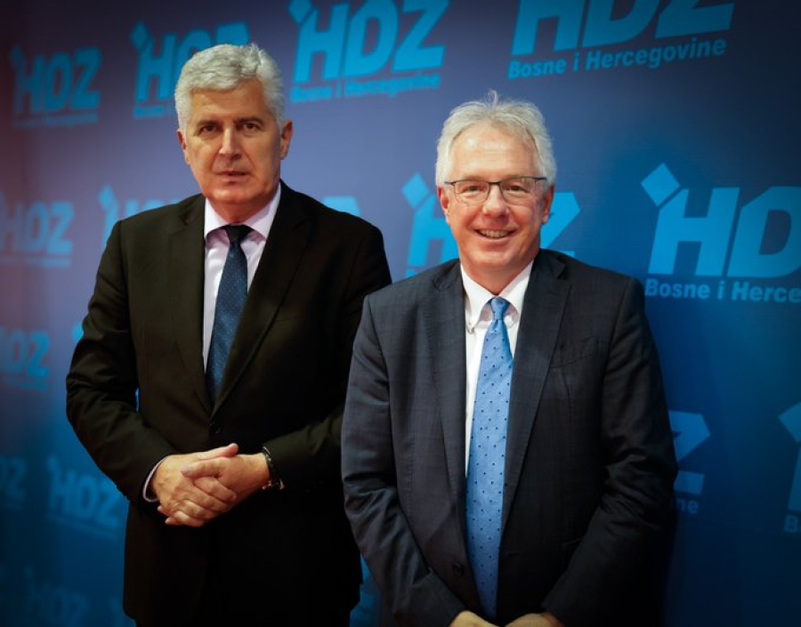 PO KO ZNA KOJI PUT: Murphy pozvao Čovića da podrži mjere ka okončanju ovisnosti BiH od ruskog plina