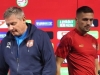 PUKLO U TABORU 'ORLOVA' NAKON BLAMAŽE NA EURU: Kapiten Srbije Dušan Tadić upire prstom u selektora Dragana Stojkovića...