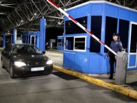 KORISTE LJETNU TURISTIČKU SEZONU DA PUNE BUDŽET: Od 1. jula u Hrvatskoj skuplje sezonske cestarine za 10 posto