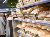 POJEDEMO LI SVE: Na šta građani u BiH najviše troše platu?