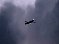 AVION ZA BEČ ULETIO U SUPERĆELIJSKU OLUJU: Pogledajte kako je izgledao poslije (FOTO)
