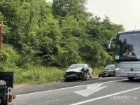 EPILOG SAOBRAĆAJNE NESREĆE U TUNELU NA BRADINI: U sudaru tri vozila povrijeđene dvije osobe, saobraćaj ponovo normalizovan