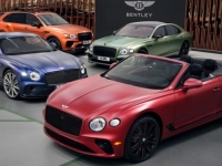 FARBANJE OVOG AUTOMOBILA TRAJE 55 SATI: Treba postići besprijekoran matirani završetak satenskog uzorka