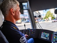 ASOCIJACIJA MLADIH SDA KONTRA ZAHIRAGIĆA: 'Upravljanje Davida Coultharda sarajevskim tramvajem bila je odlična prilika za...'