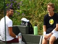 ĐOKOVIĆEVE PRIPREME ZA WIMBLEDON: Malo je psovao na njemačkom, pa malo dobacivao treneru...