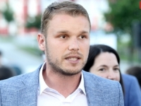 STANIVUKOVIĆ SKORO ZAPLAKAO NAD TUŽNOM SUDBINOM SDS-a: 'Preživjet će i ovu krizu, kao što je mnoge prije'