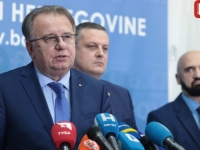 FISKALNA REFORMA U NIKŠIĆEVOJ LADICI: Ekonomska stagnacija FBiH istopila nadu o obećanom minimalcu od 1.000 KM, novi rok 1. januar 2025. godine?