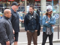 MILJENIK HOLLYWOODA: Glumac Keanu Reeves još jednom oduševio prolaznike (FOTO)