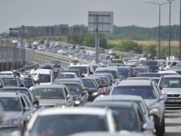 DANAS SE OČEKUJU POJAČANE GUŽVE: Iz BIHAMK-a apeluju na vozače da ne kreću na put u najtoplijem dijelu dana