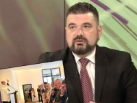 U DF-u ŠOKIRANI PRIZORIMA IZ MOSTARA: 'Nermina Nikšića u funkciji Premijera FBiH blagosiljao svećenik koji osveštava...'