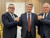 ŠEMSUDIN MEHMEDOVIĆ DOBIO POJAČANJE: 'Dva zamjenika predsjedavajućeg OV Vogošća pridružili se stranci Naprijed! BiH'
