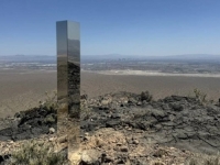 MISTERIJA U SAD-u: Usred pustinje se pojavio zagonetni objekat, niko ne zna kako je tamo dospio, hitno reagovale vlasti...