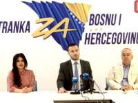 STRANKA ZA BiH PORUČILA NAŠOJ STRANCI: 'O kakvim uspjesima pričate kad ste zadužili građane Sarajeva za 660 miliona KM!?'