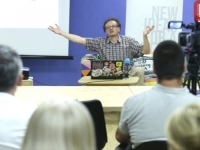 PUHALO O KONSTRUKCIJAMA VLADAJUĆIH: 'SNSD je na vlasti u RS od 2006., a onda za propast porodice i društva...'