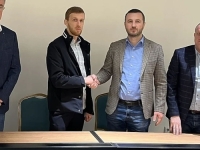 POTRES U EFENDIĆEVIM REDOVIMA: Zastupnik Stranke za BiH isključen iz stranke, ovo je razlog...
