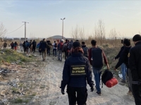 UZ TOPLOTNI, I MIGRANTSKI VAL U BOSNI I HERCEGOVINI: Od početka ove godine povećan je ...