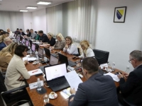 LIJEPA VIJEST U NAJAVI: Osigurana sredstva za zapošljavanje mladih ljekara u Tuzlanskom kantonu