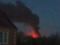 ZASTRAŠUJUĆI SNIMCI IZ RUSIJE: Više od 30 ukrajinskih dronova izvršilo udar na rusku zračnu bazu, u njoj se nalaze udarni zrakoplovi....