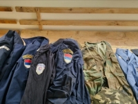 SELO U OPĆINI LEPOSAVIĆ: Policija Kosova na sjeveru zemlje zaplijenila desetine srbijanskih uniformi