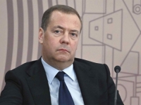 KAKAV PRIMITIVAC: Medvedev brutalno izvrijeđao nove lidere NATO-a i EU