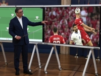 VIC DANA: Gostovao Vučić na PINK-u, pa ustao na tablu da objasni uspjehe 'Orlova' nakon ispadanja sa Eura...