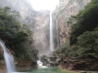 NEVIĐENI SKANDAL U KINI: Najviši vodopad u zemlji se napaja vodom iz cijevi