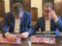NOVA DIMENZIJA VUČIĆEVE INFANTILNOSTI: Lijepio sličice za EURO i naglas razmišljao koga bi Srbija... (VIDEO)