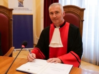 'SA ZABRINUTOŠĆU PRATIMO NEPRIMJERENE IZJAVE I NOVE PRITISKE': Ustavni sud se oglasio o Vukoji i stavu Venecijanske komisije