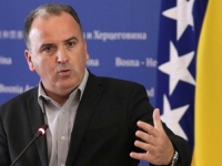 ĐONLAGIĆ ŽESTOKO NAPAO FEDERALNE VLASTI: 'Ponašate se kao RS! Koliko ste platili ovaj posao agenciji Standard & Poor?'