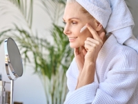 DERMATOLOZI SE SLAŽU: Kupovina ovih kozmetičkih proizvoda je samo bacanje para