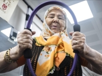 INSPIRACIJA MNOGIMA: 84-godišnja Turkinja, sportom se bori protiv Parkinsonove bolesti