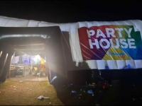 STRAVIČNA OLUKA POHARALA SREDNJU EVROPU: Ima mrtvih, ljudi stradali u stampedu na muzičkom festivalu (FOTO)