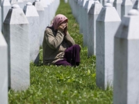 'DA LI SMO SIGURNE...': Majke Srebrenice zatražile reakciju OHR-a, optužile Vučića i prozvale Von der Leyen