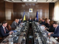 UPUĆEN U ŽURNU PROCEDURU: Vlada FBiH usvojila izmjene zakona kako bi se spasio život dječaka Adnana Šemića